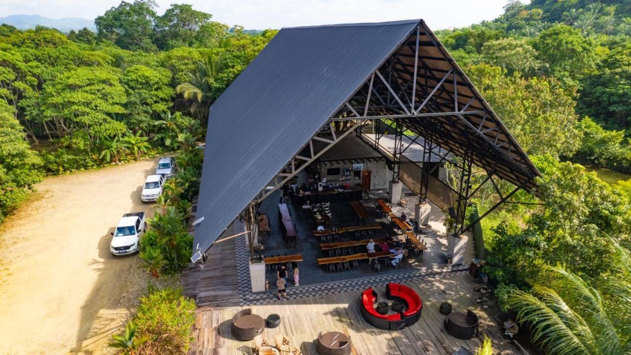The Firefly Resort Semporna Exterior photo